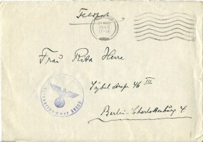 1943, 27.Mrz., Bf. ..(stumm. Masch.-Stpl.) nach Berlin. Porto: -. Abs.: Feldpost-Nr.3960...